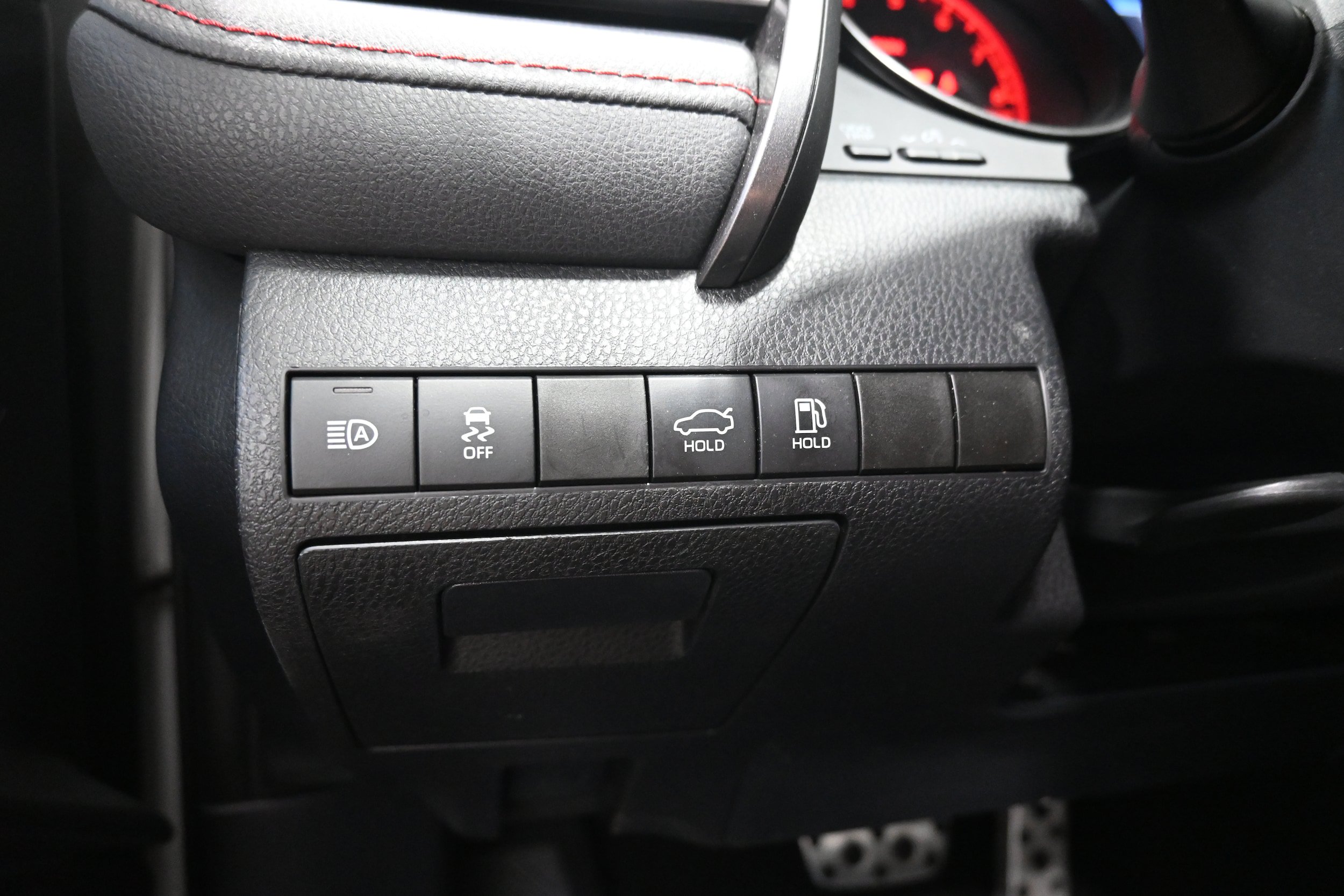 Used 2021 Toyota Camry TRD w/ TRD Package w/JBL Audio FWD image 10