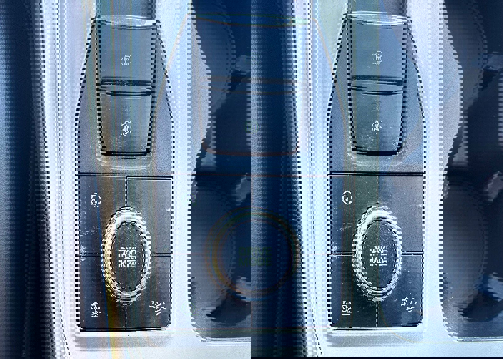 Certified 2021 Ford Explorer XLT w/ Equipment Group 202A image 62