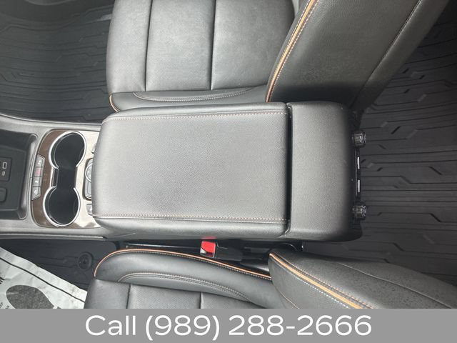 Used 2021 GMC Acadia AT4 w/ Trailering Package AWD/4WD image 25