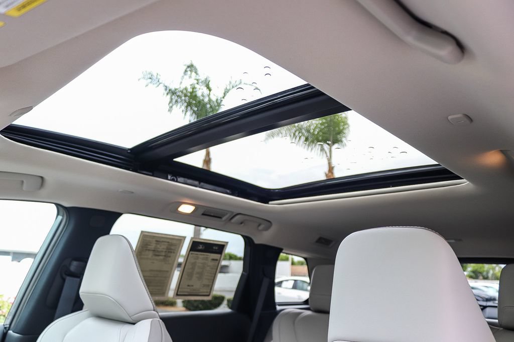 Certified 2026 INFINITI QX60 Pure w/ Cargo Package FWD image 25