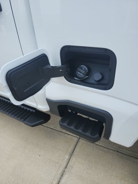 New 2026 Ford F250 XL w/ XL Chrome Package AWD/4WD image 19