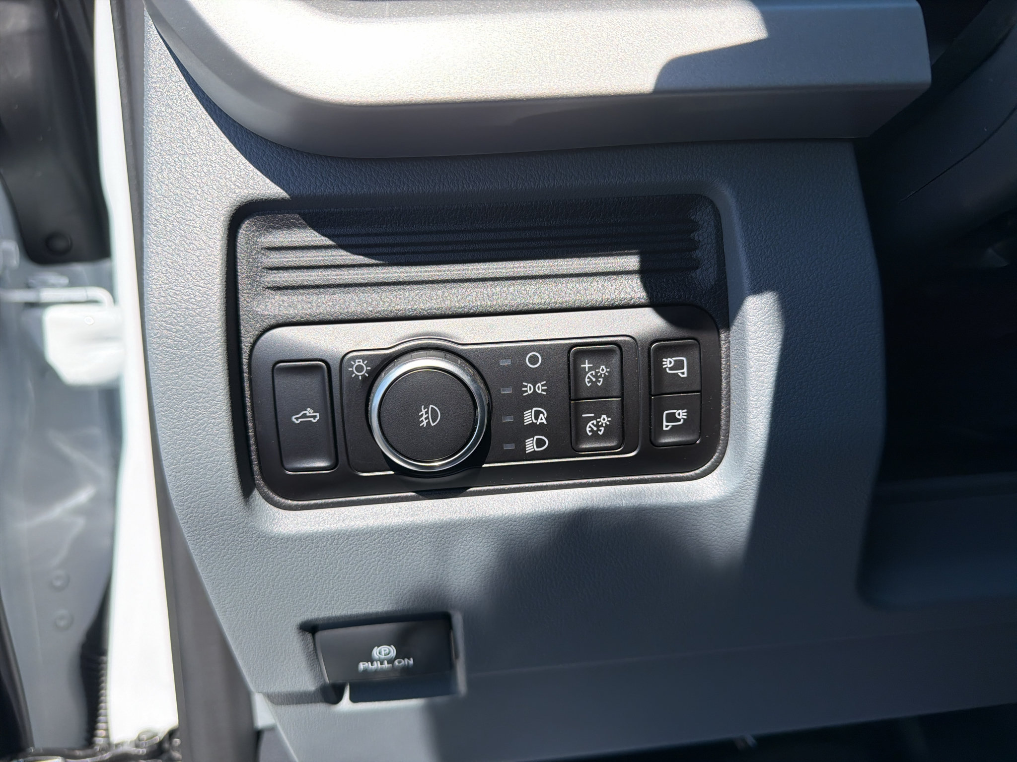 New 2027 Ford F250 XLT AWD/4WD image 16