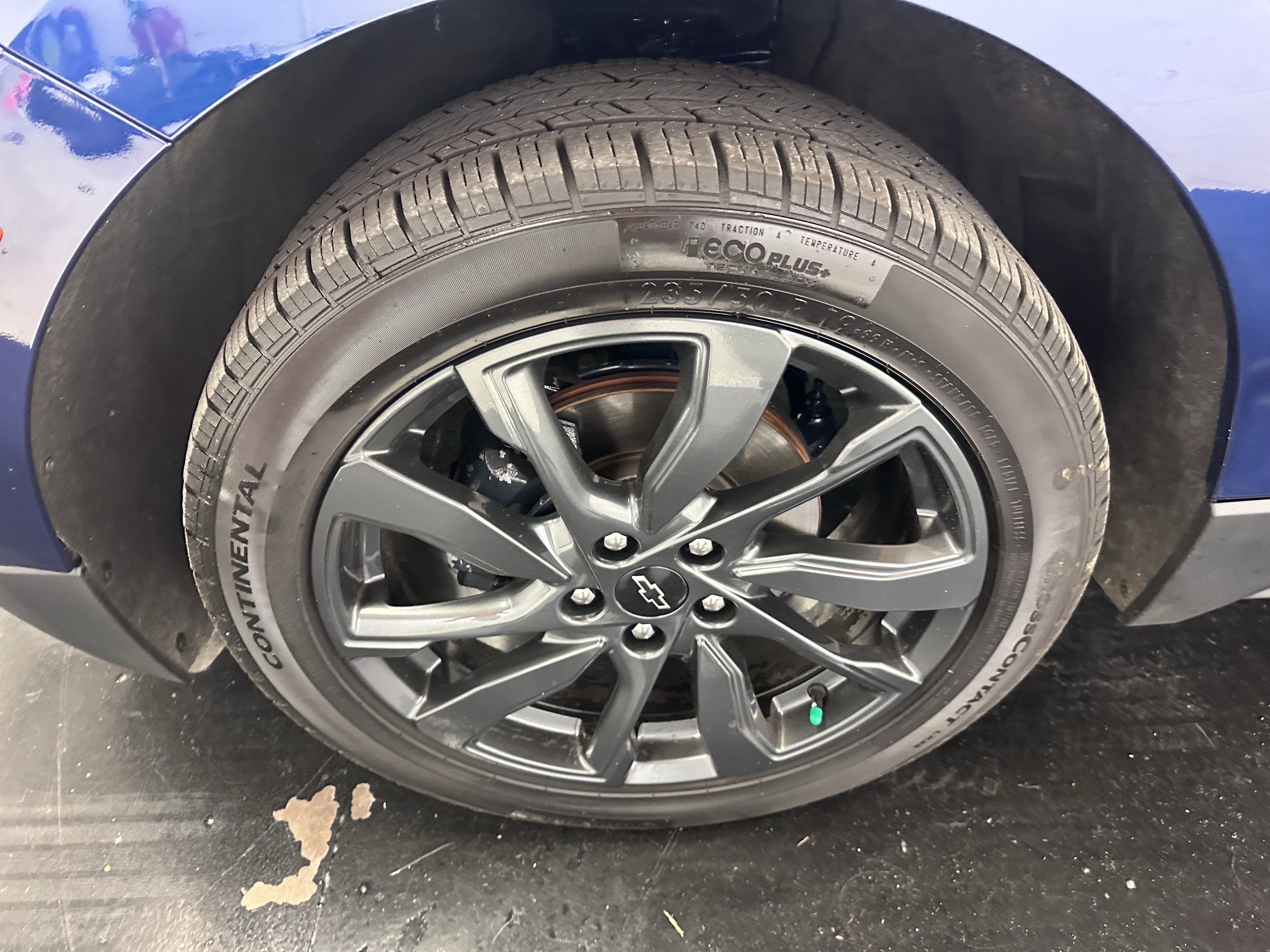 Used 2023 Chevrolet Equinox RS image 23