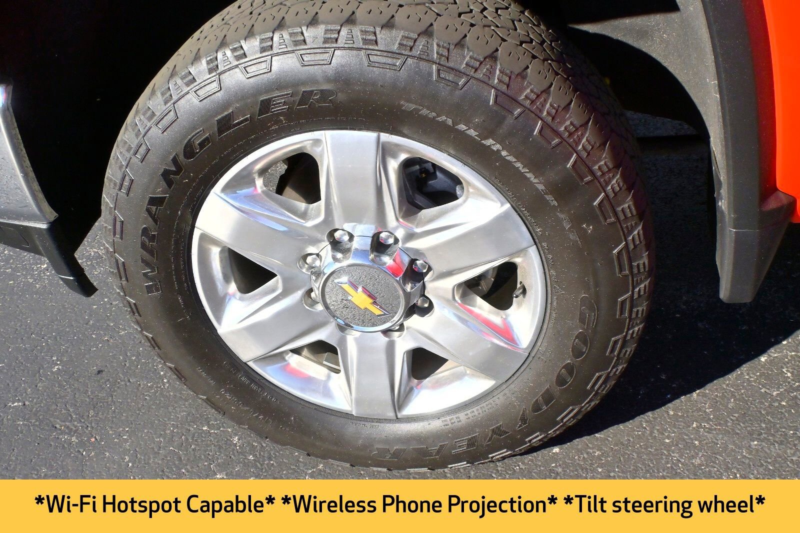 Used 2022 Chevrolet Silverado 2500 LTZ w/ LTZ Premium Package image 38