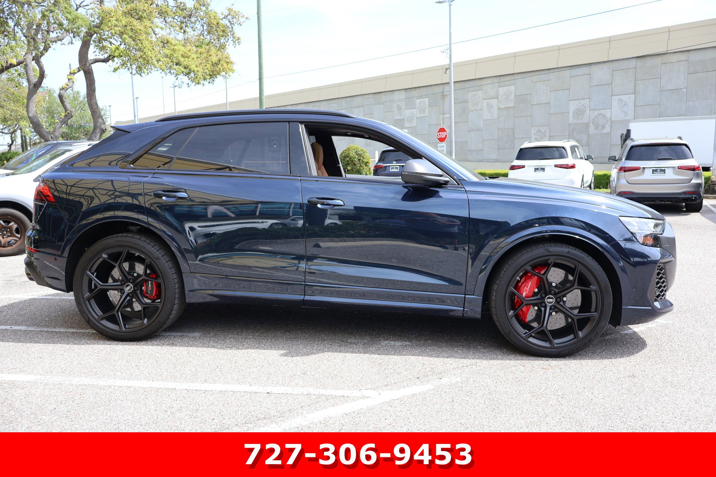 Used 2025 Audi RS Q8 performance image 12