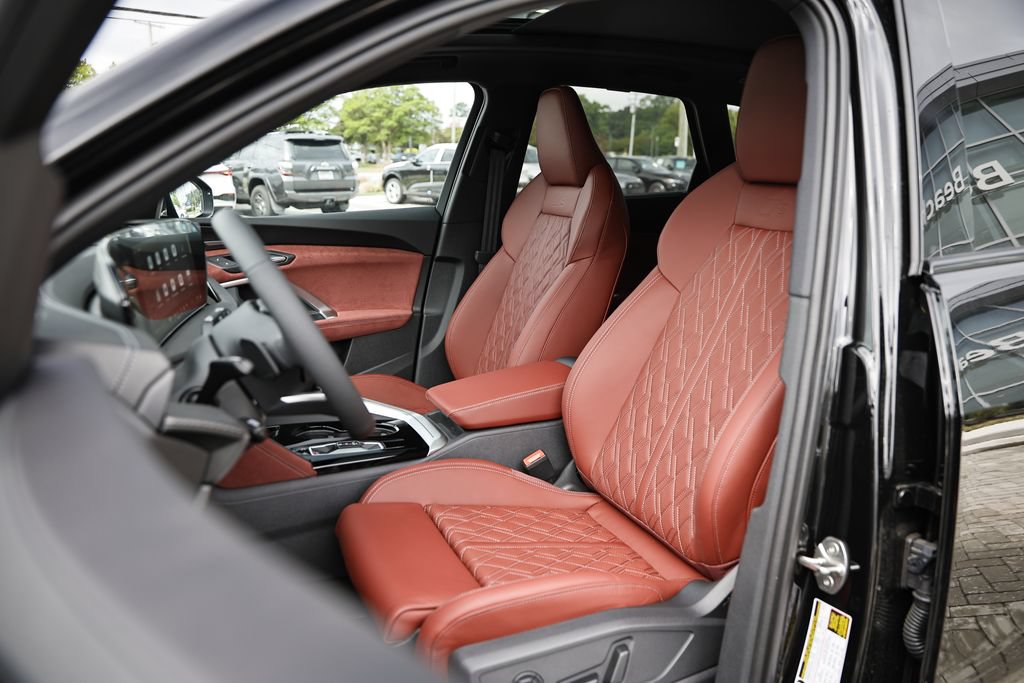 New 2026 Audi SQ5 Premium Plus AWD/4WD image 23