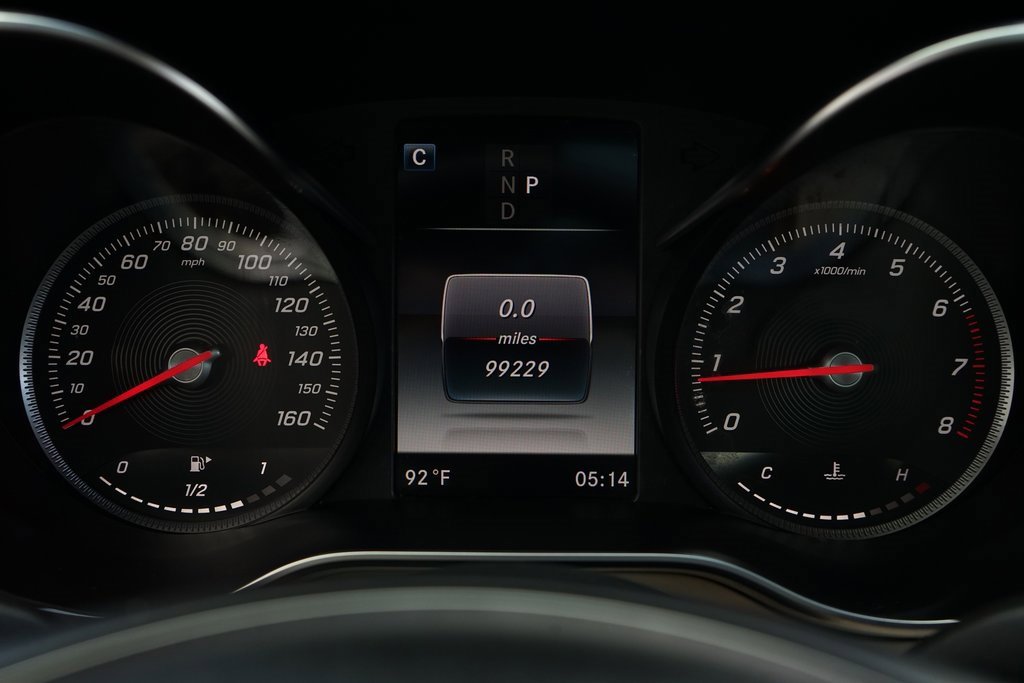 Used 2018 Mercedes-Benz C 300 Coupe image 4