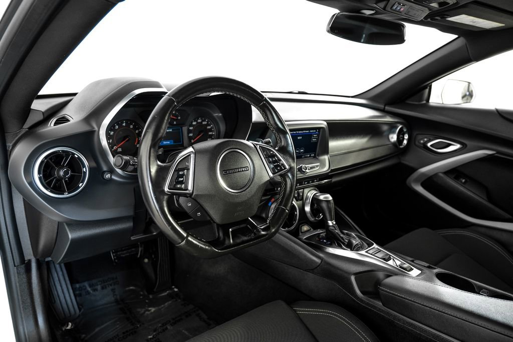 Used 2023 Chevrolet Camaro LT RWD image 2
