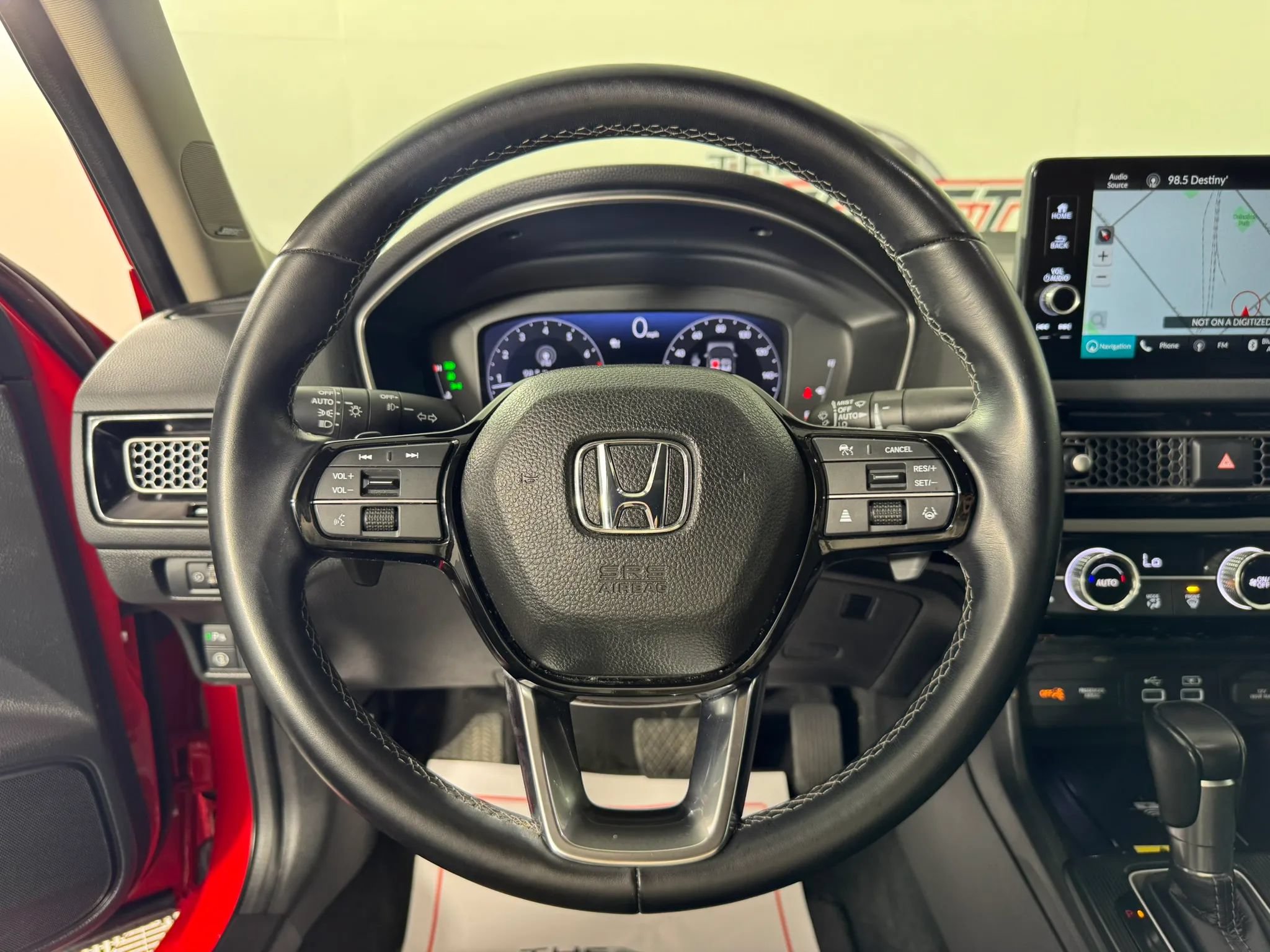 Used 2022 Honda Civic Touring image 13