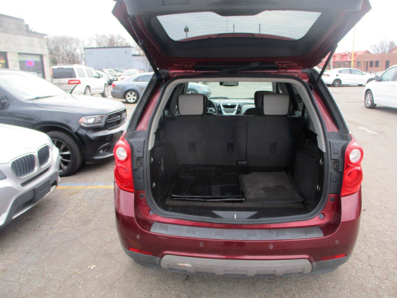 Used 2010 Chevrolet Equinox LTZ AWD/4WD image 7