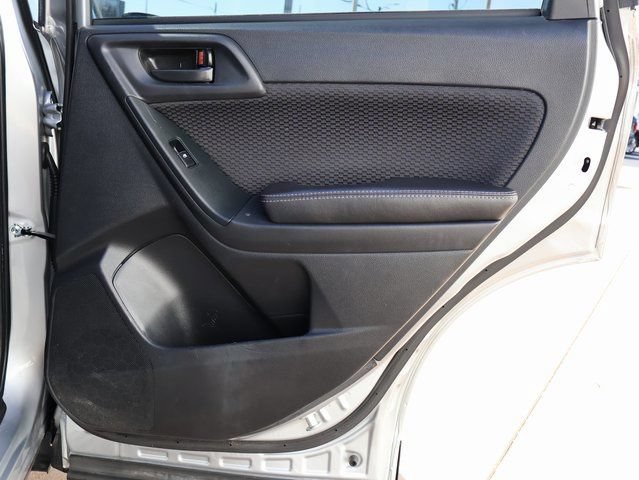 Used 2017 Subaru Forester 2.5i Premium AWD/4WD image 15