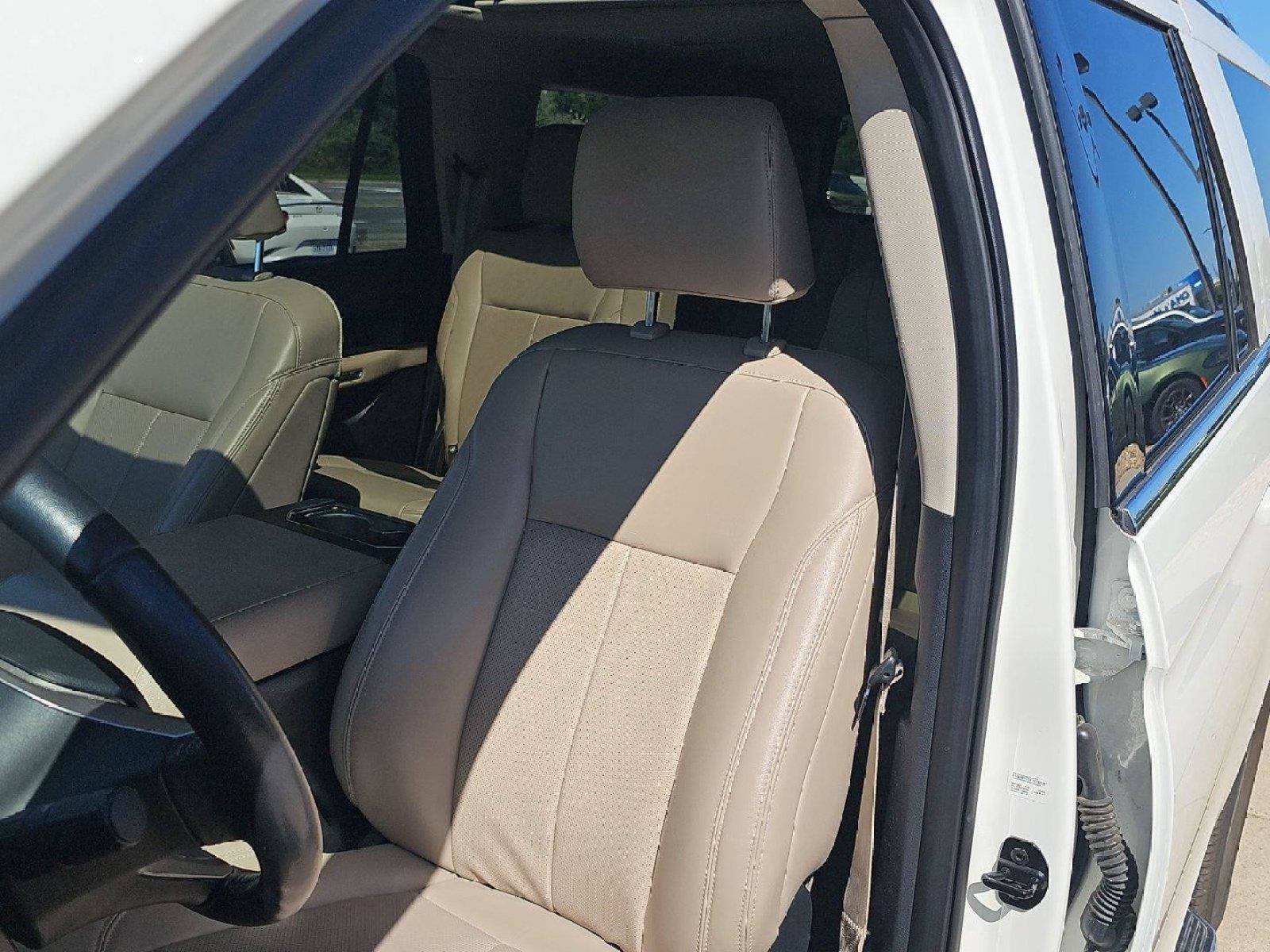 Used 2022 Ford Expedition Max XLT AWD/4WD image 23