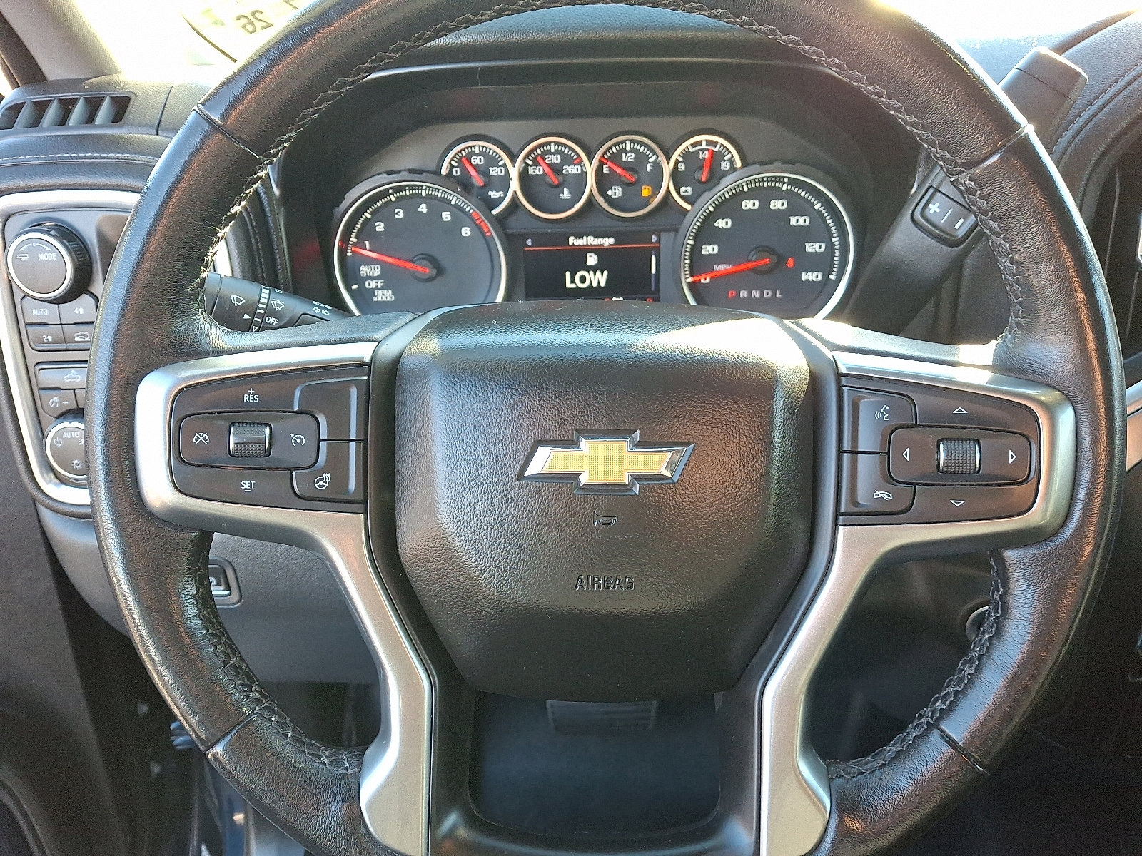 Used 2021 Chevrolet Silverado 1500 LT image 30