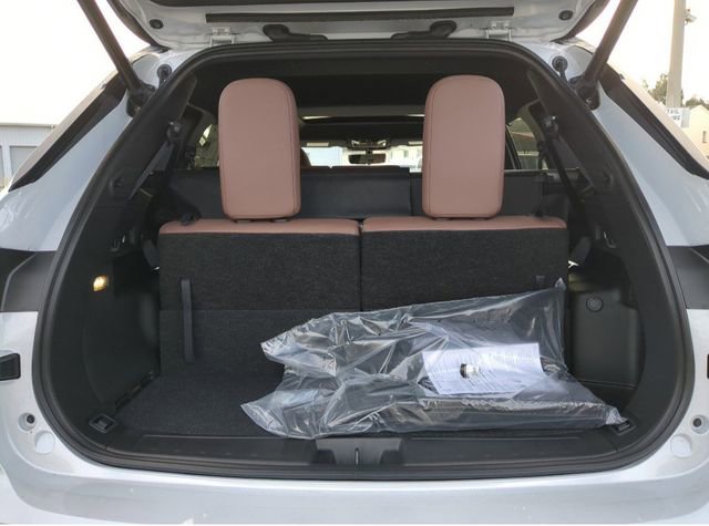 New 2026 Mitsubishi Outlander SEL FWD image 12