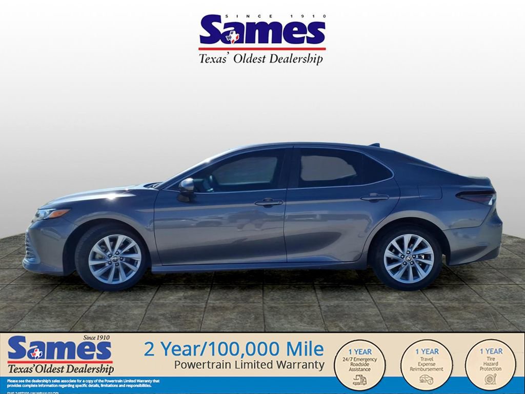 Used 2023 Toyota Camry LE image 4