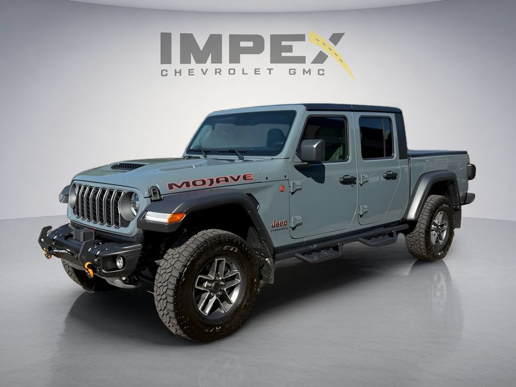 Used 2025 Jeep Gladiator Mojave w/ Convenience Group AWD/4WD image 1