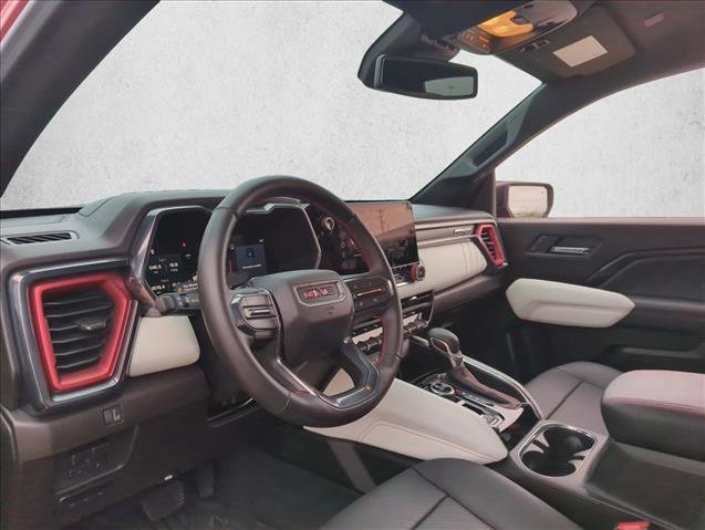 Used 2024 GMC Canyon AT4X w/ AT4X AEV Edition image 10