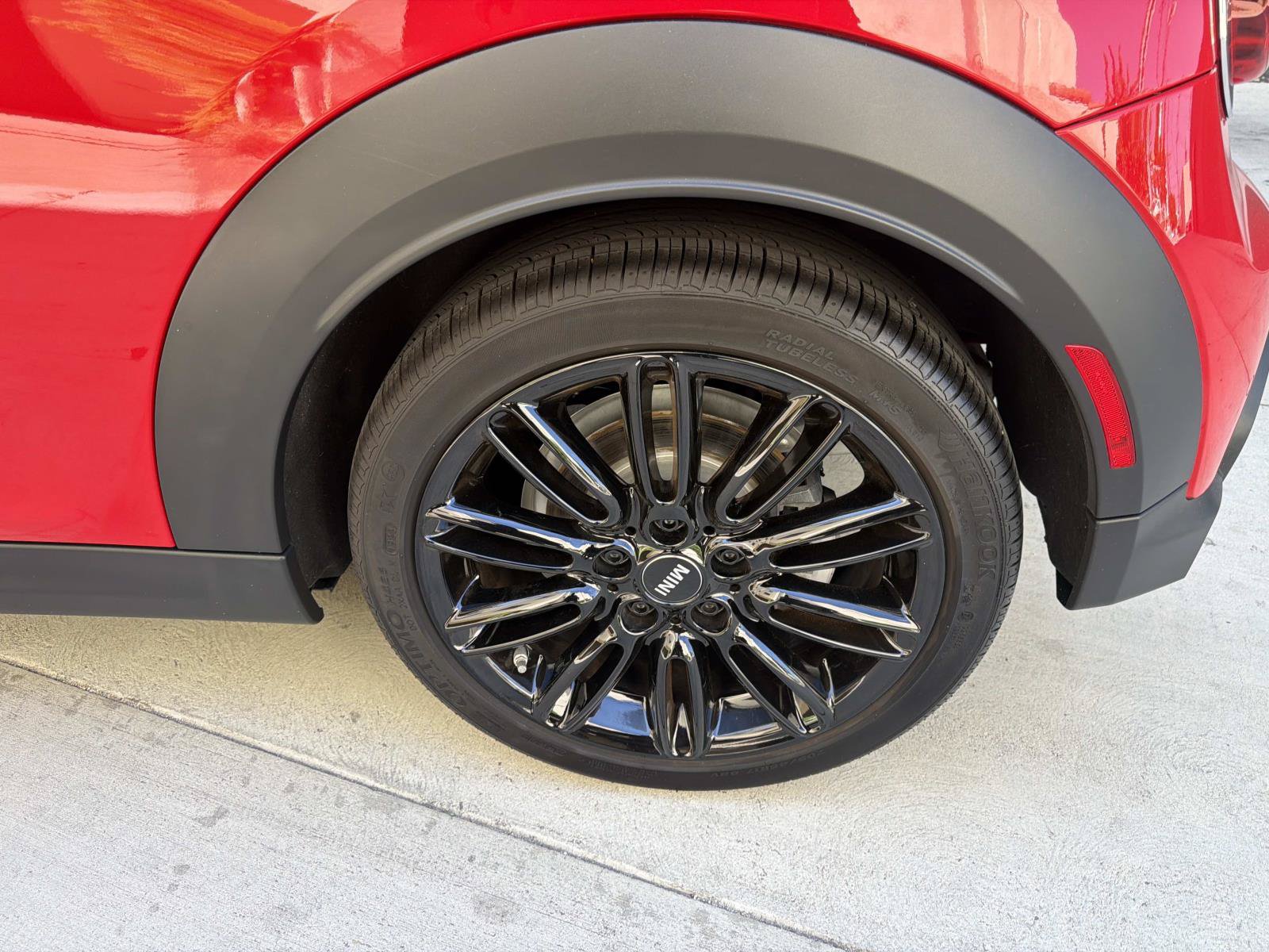 Used 2024 MINI Cooper S FWD image 6