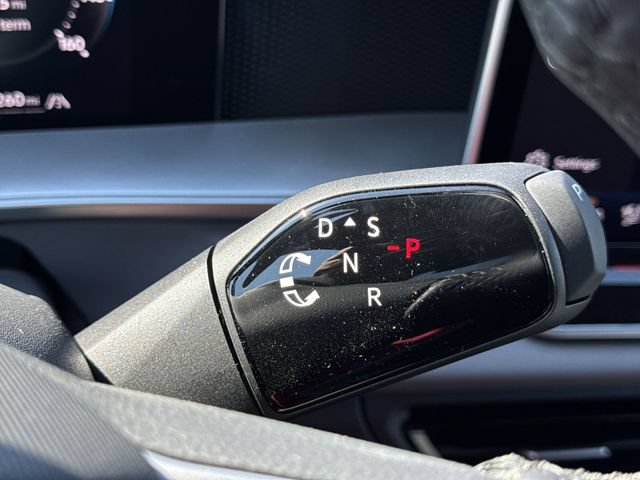 New 2026 Volkswagen Tiguan SE R-Line AWD/4WD image 15