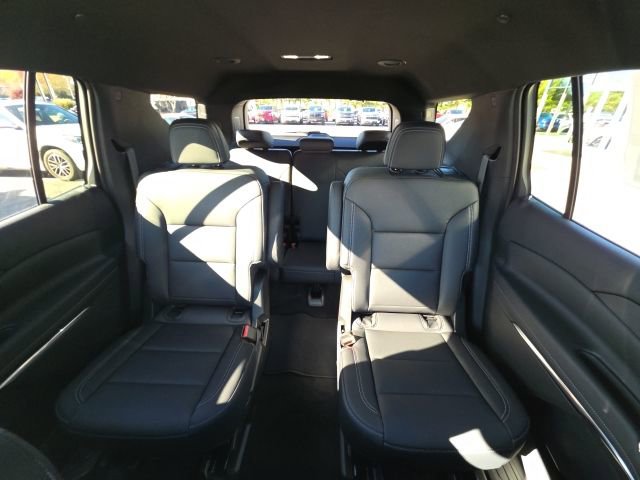 New 2026 Chevrolet Traverse LT w/ Driver Confidence Package image 24
