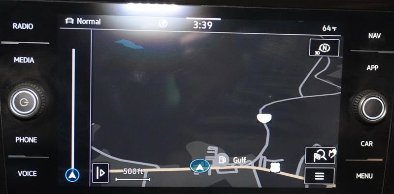 Used 2021 Volkswagen Atlas Cross Sport SEL Premium image 18