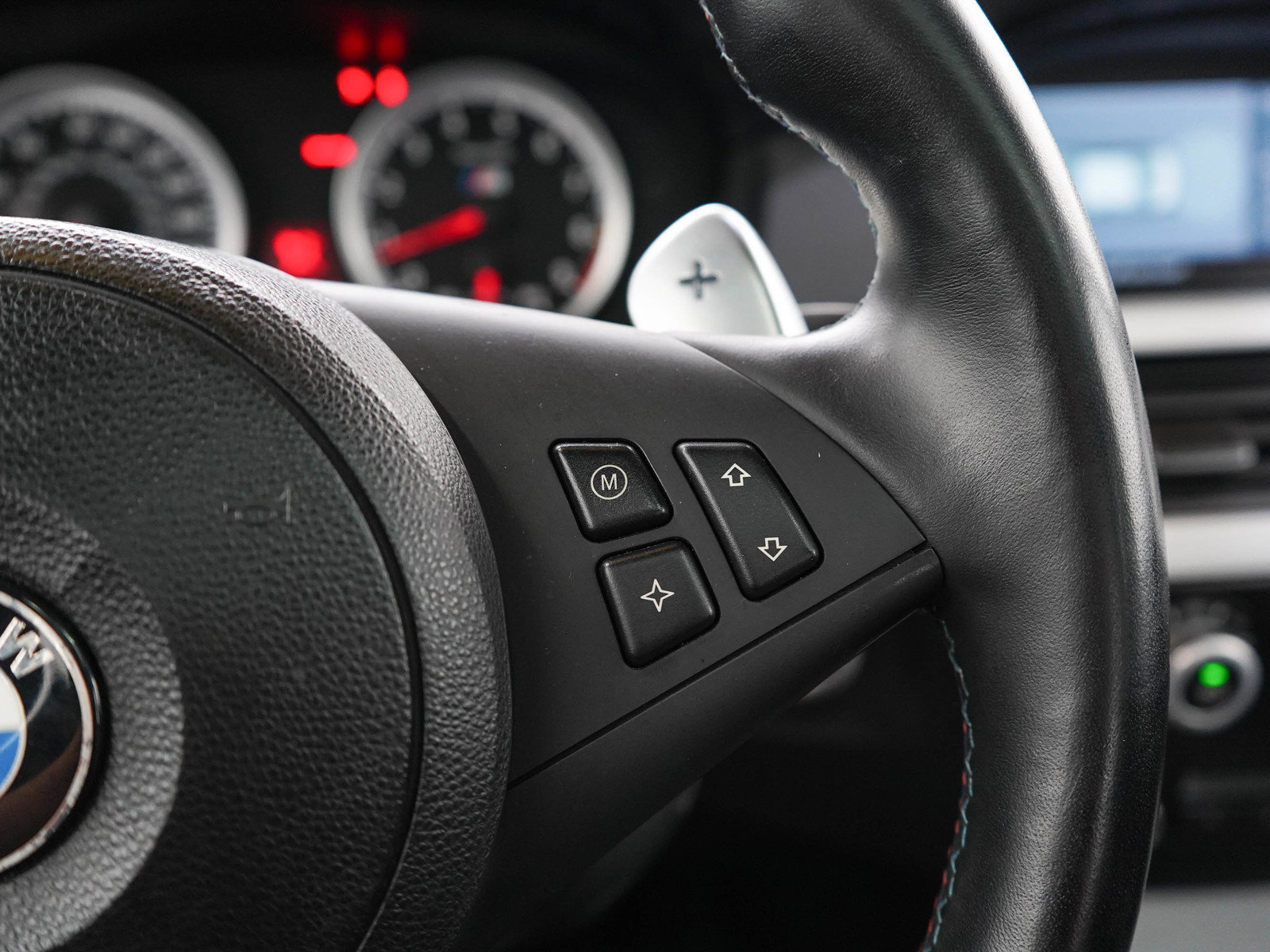 Used 2008 BMW M5 RWD image 24