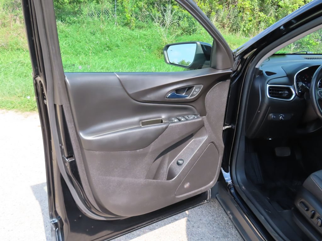 Used 2019 Chevrolet Equinox LT AWD/4WD image 27