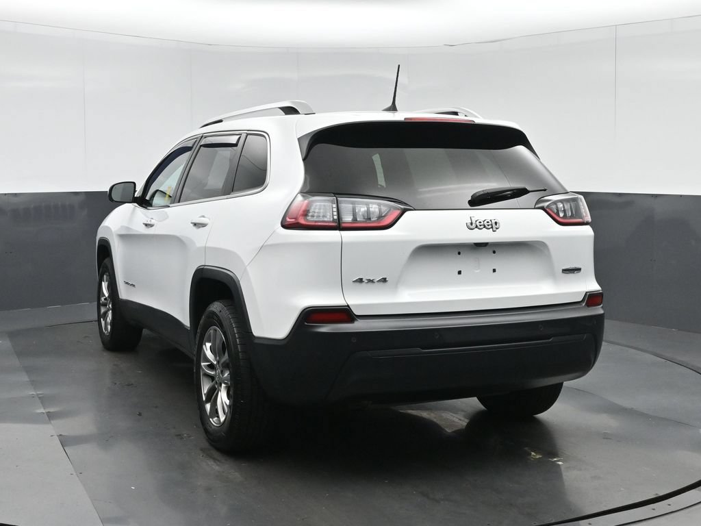 Used 2019 Jeep Cherokee Latitude Plus w/ Cold Weather Group AWD/4WD image 5