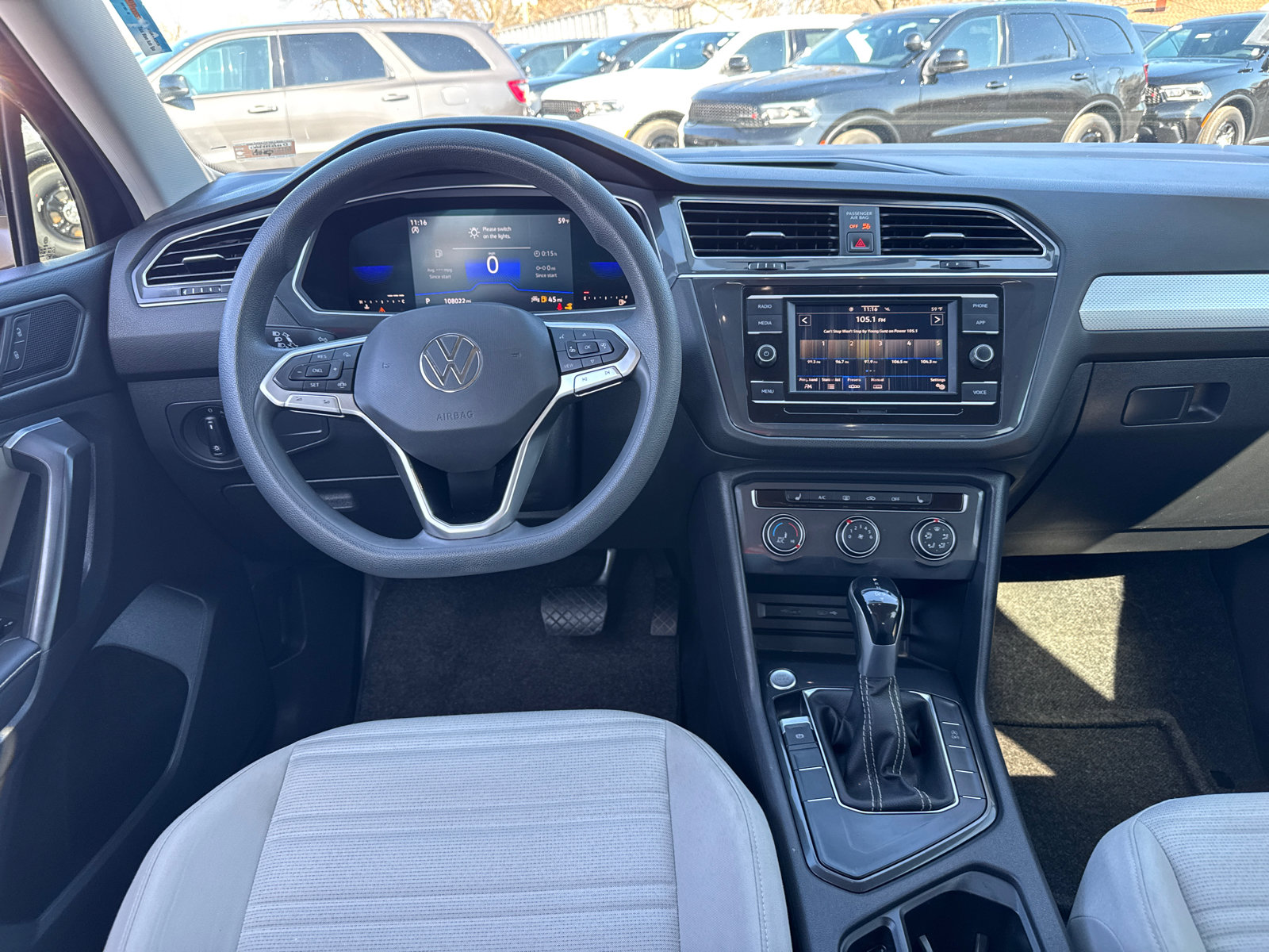 Used 2022 Volkswagen Tiguan S image 8