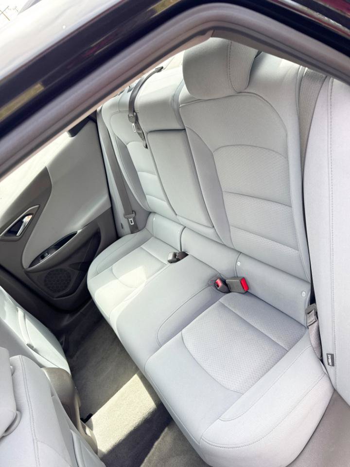 Used 2016 Chevrolet Malibu LS FWD image 13