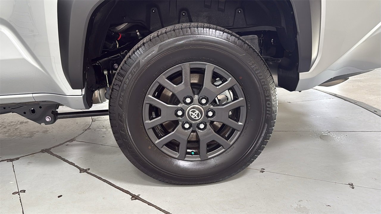 Certified 2025 Toyota 4Runner SR5 image 23