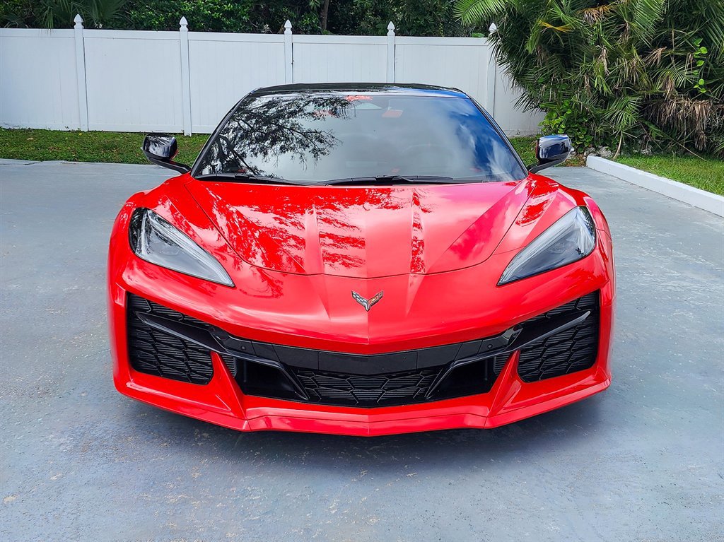 Used 2025 Chevrolet Corvette Z06 w/ Stealth Interior Trim Package image 12