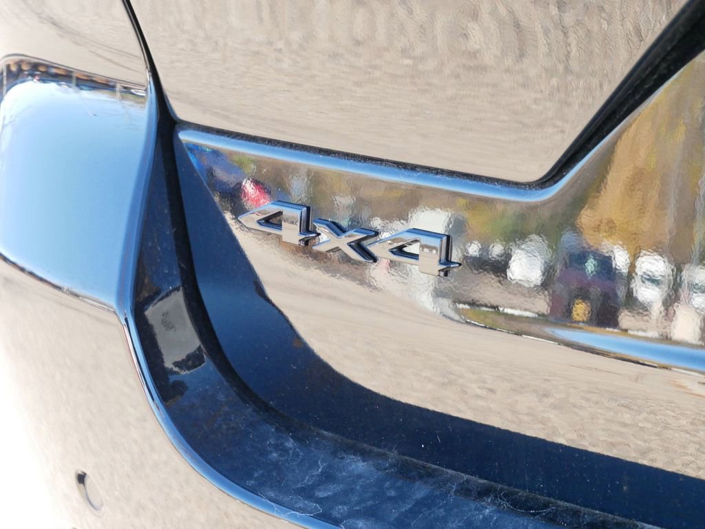 New 2025 Jeep Grand Cherokee Laredo image 13