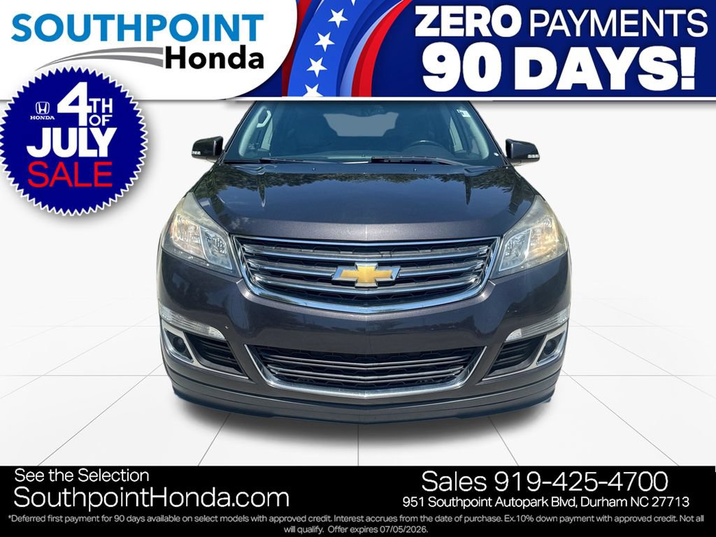 Used 2016 Chevrolet Traverse LT FWD image 2