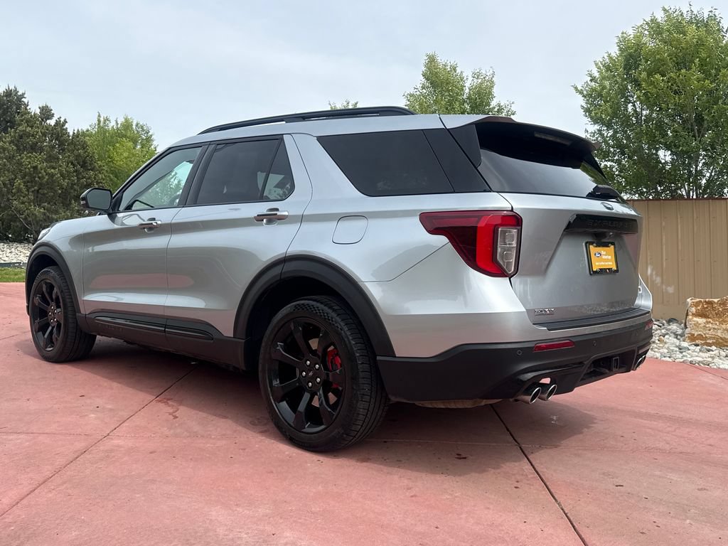 Certified 2024 Ford Explorer ST w/ Equipment Group 401A AWD/4WD image 6