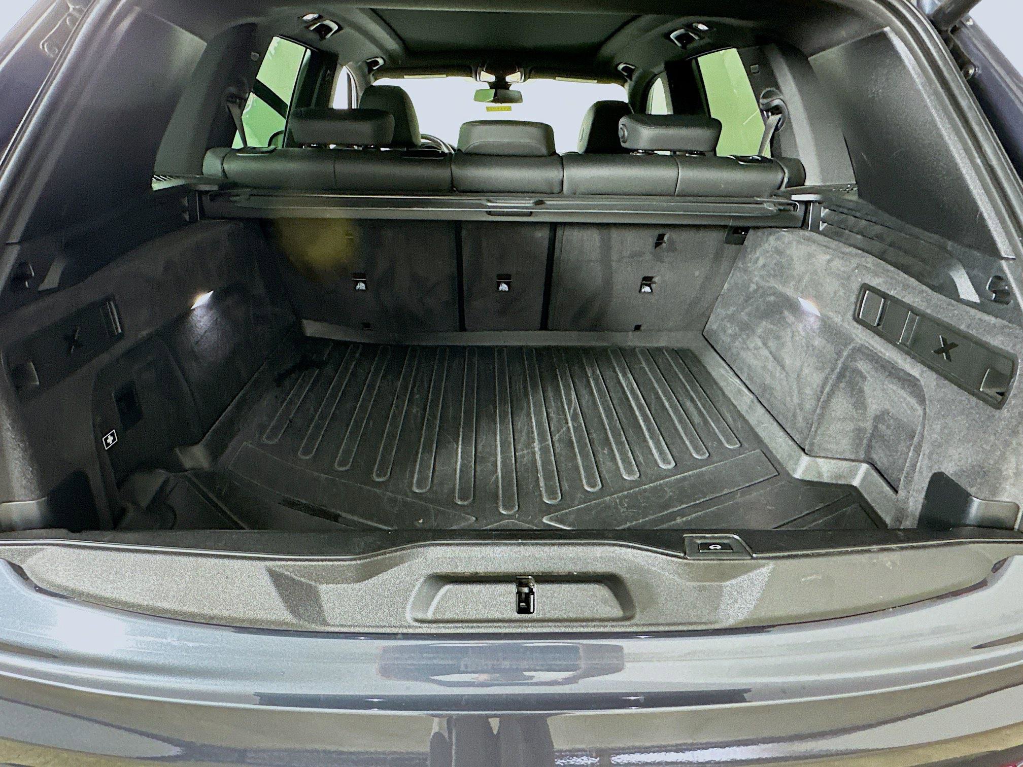 Used 2022 BMW X5 xDrive40i w/ Premium Package image 34