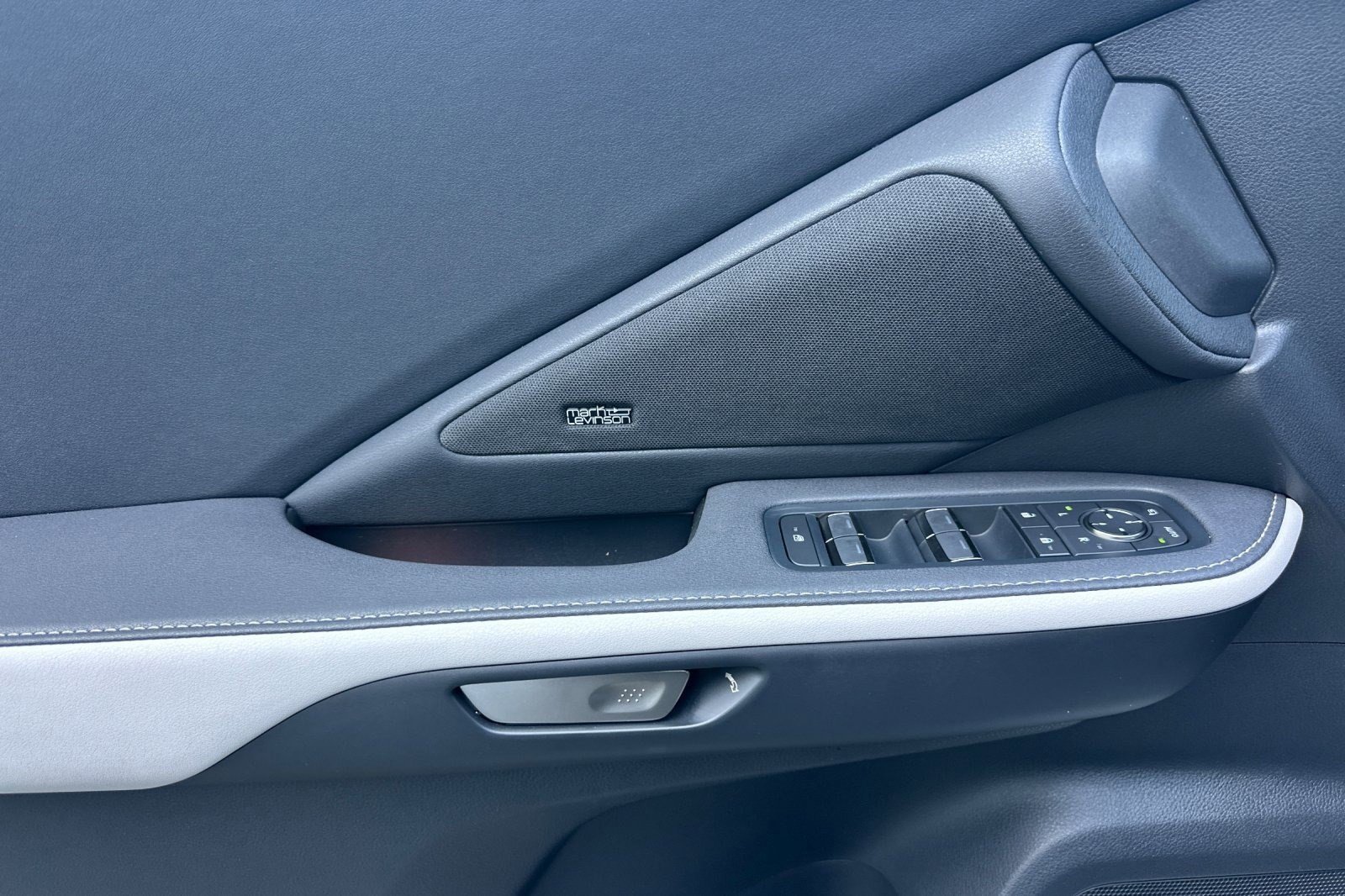 New 2026 Lexus TX 500h AWD image 14