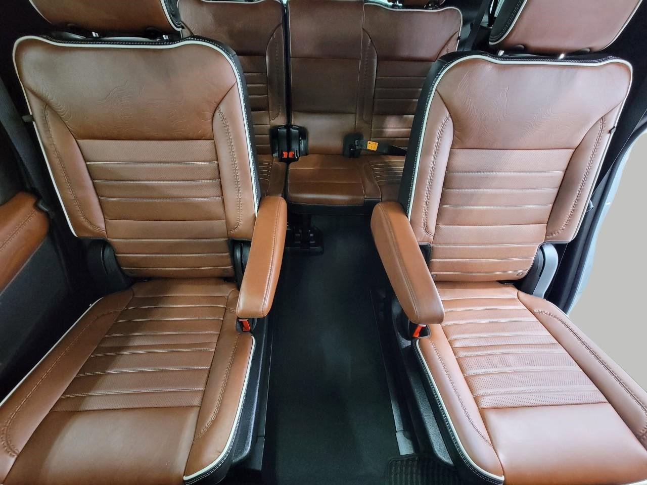 Certified 2024 GMC Yukon Denali Ultimate image 25