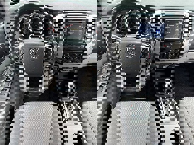 Used 2014 Toyota Tacoma PreRunner w/ SR5 Package image 13