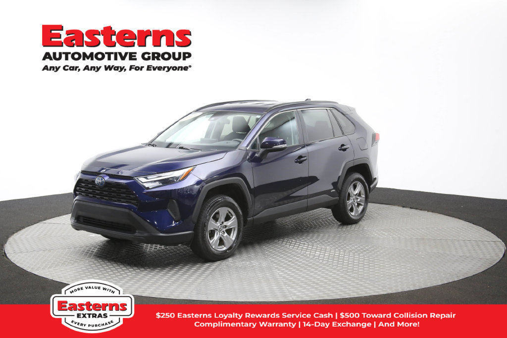 Used 2024 Toyota RAV4 XLE AWD/4WD image 55