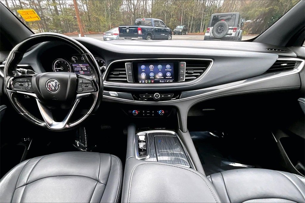 Certified 2022 Buick Enclave Essence w/ Experience Buick Package image 8
