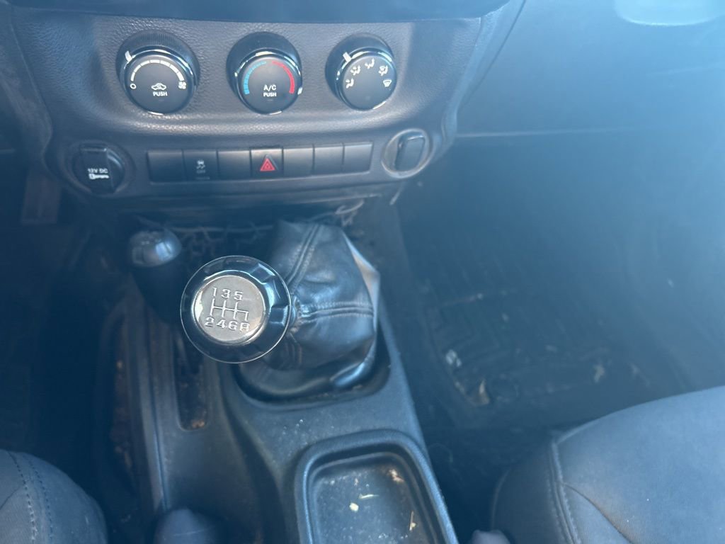 Used 2015 Jeep Wrangler Sport image 12