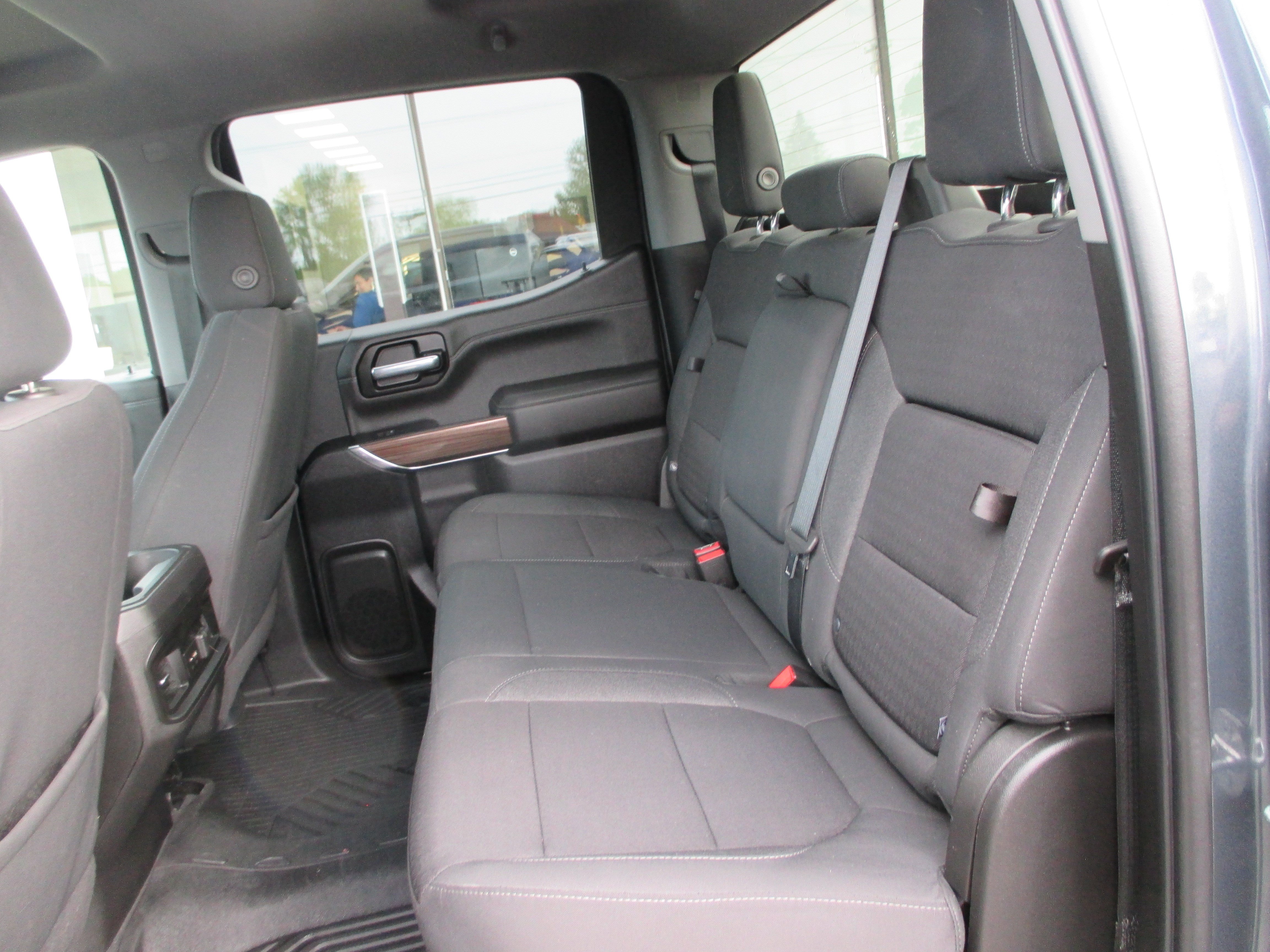 Used 2021 Chevrolet Silverado 1500 LT Trail Boss w/ Bed Protection Package AWD/4WD image 11