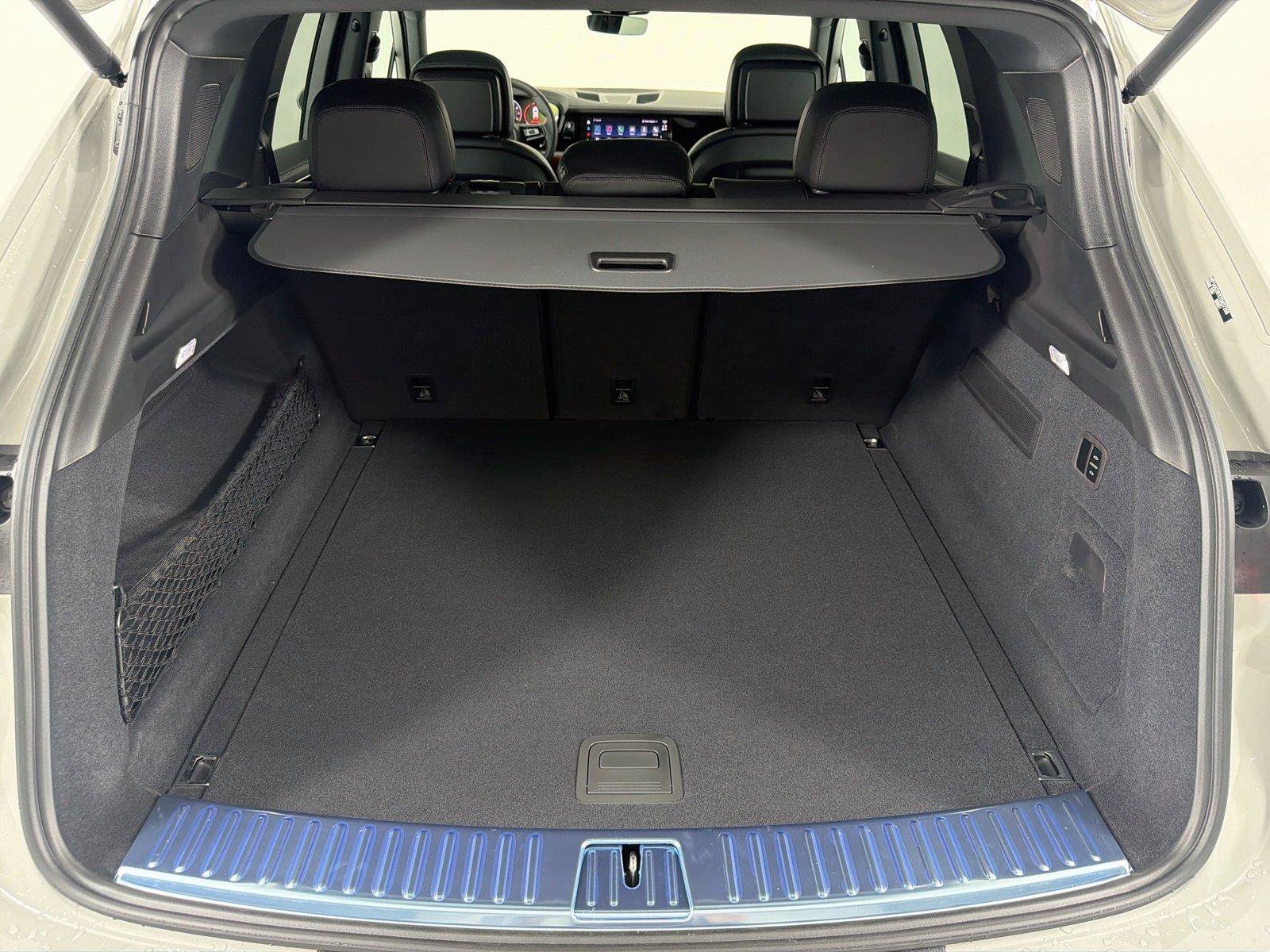 New 2026 Porsche Cayenne AWD/4WD image 24