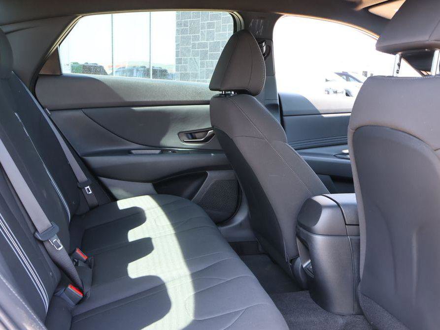 New 2026 Hyundai Elantra Sport image 17