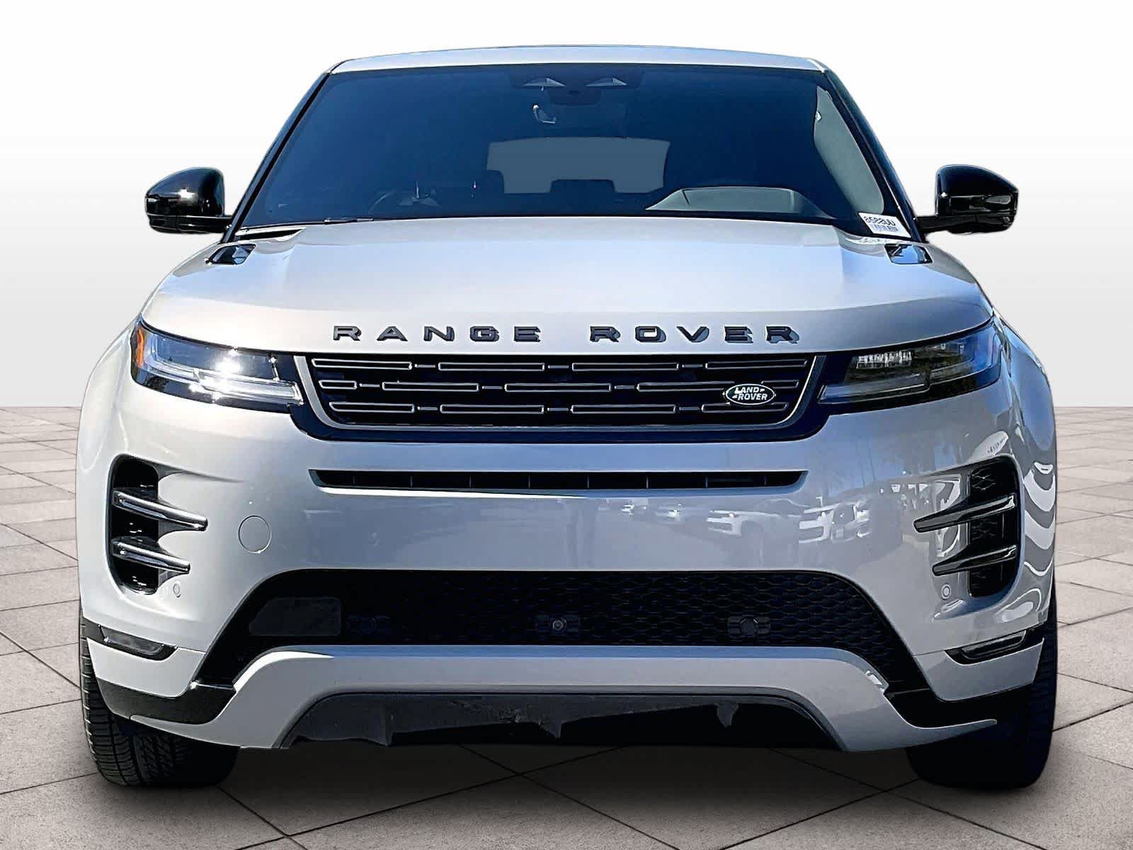 Used 2026 Land Rover Range Rover Evoque Dynamic SE AWD/4WD image 8