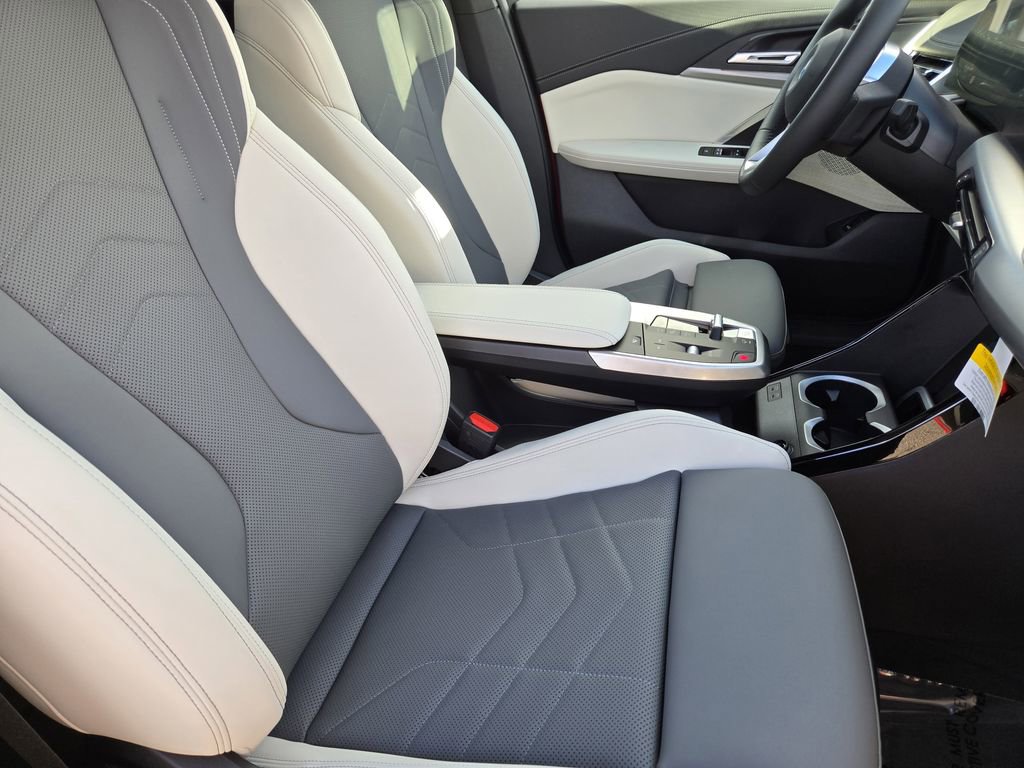 New 2026 BMW X1 xDrive28i w/ Technology Package image 16