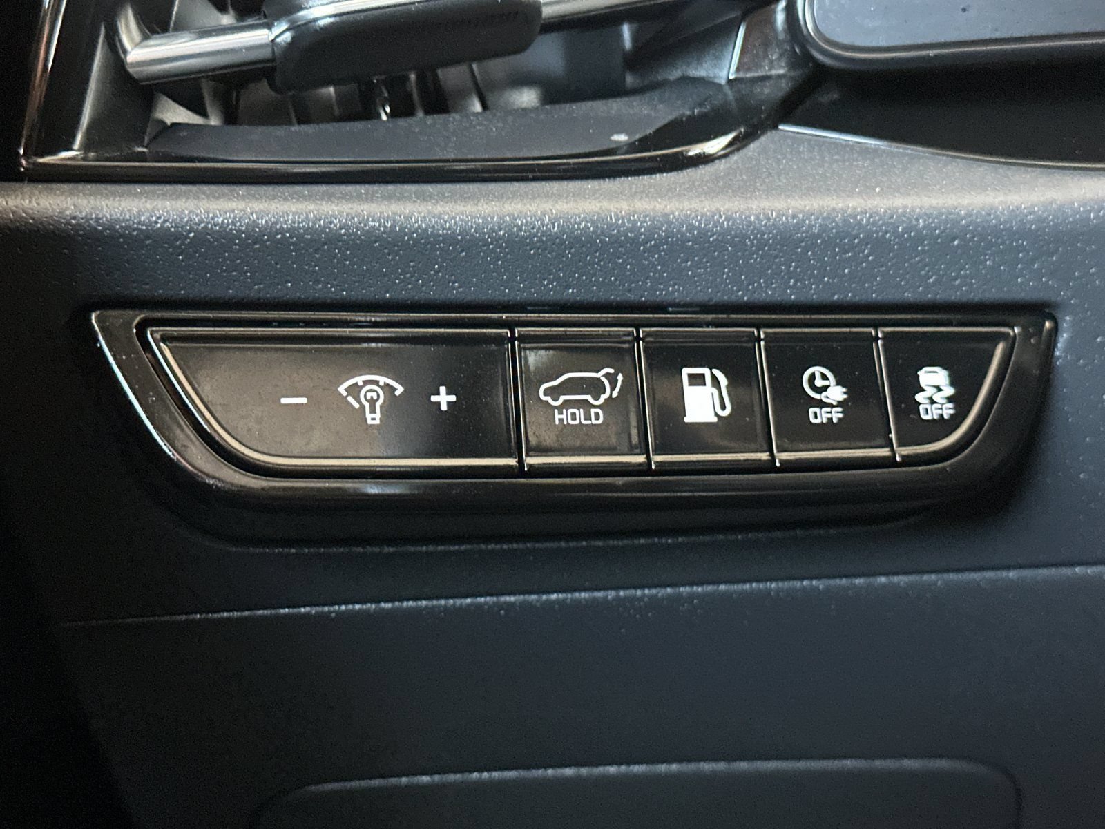 Certified 2024 Kia Niro SX Touring FWD image 35