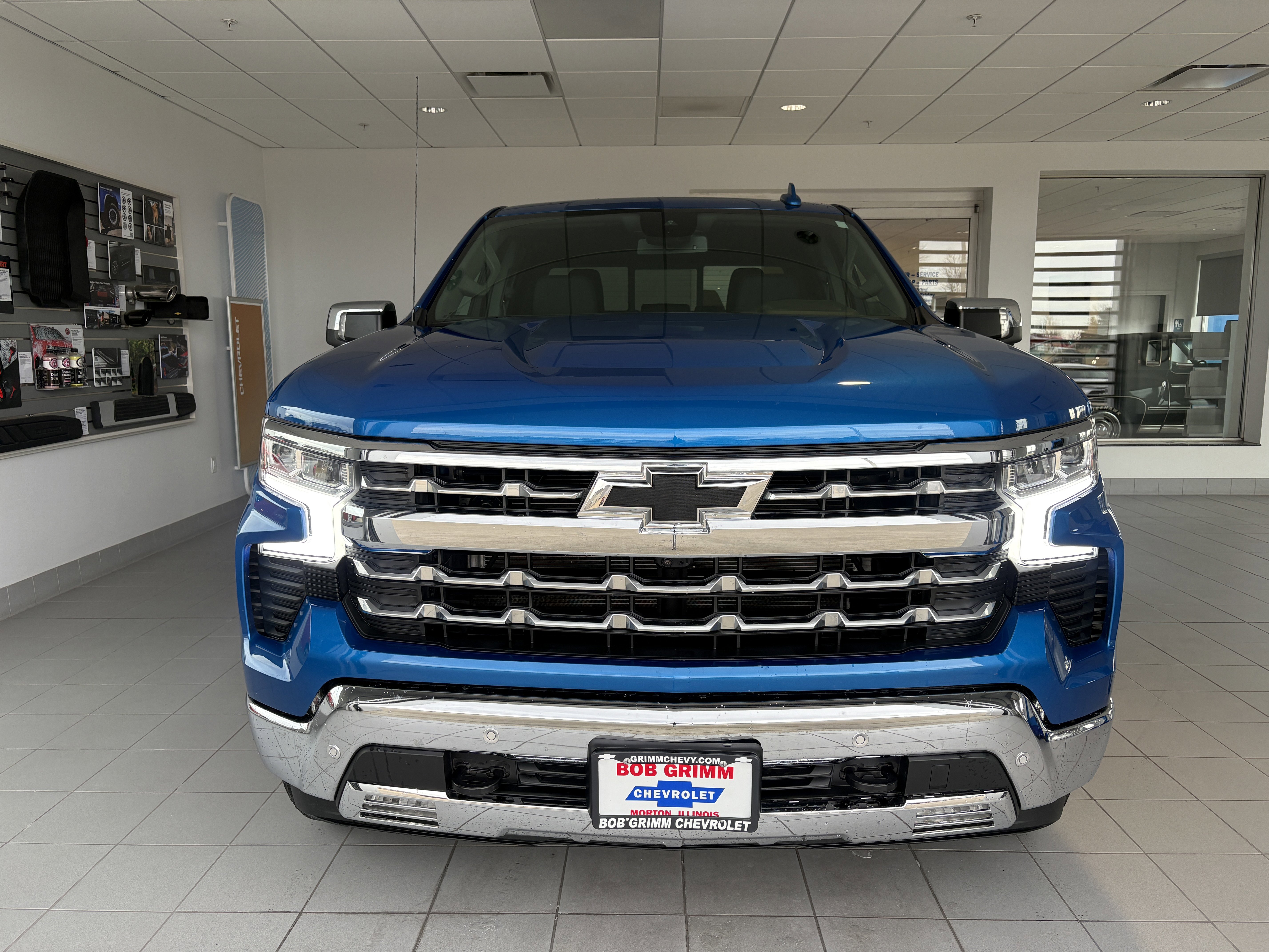Used 2022 Chevrolet Silverado 1500 LTZ image 7