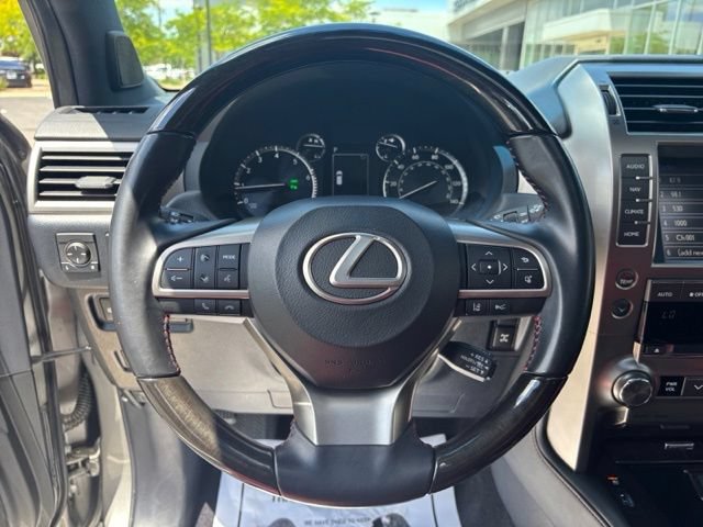 Used 2020 Lexus GX 460 Premium w/ Premium Package AWD/4WD image 13